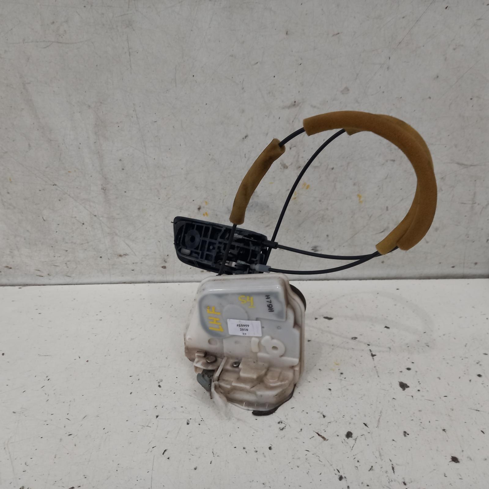 View Auto part Door/Boot/Gate Lock Mazda 6 2010