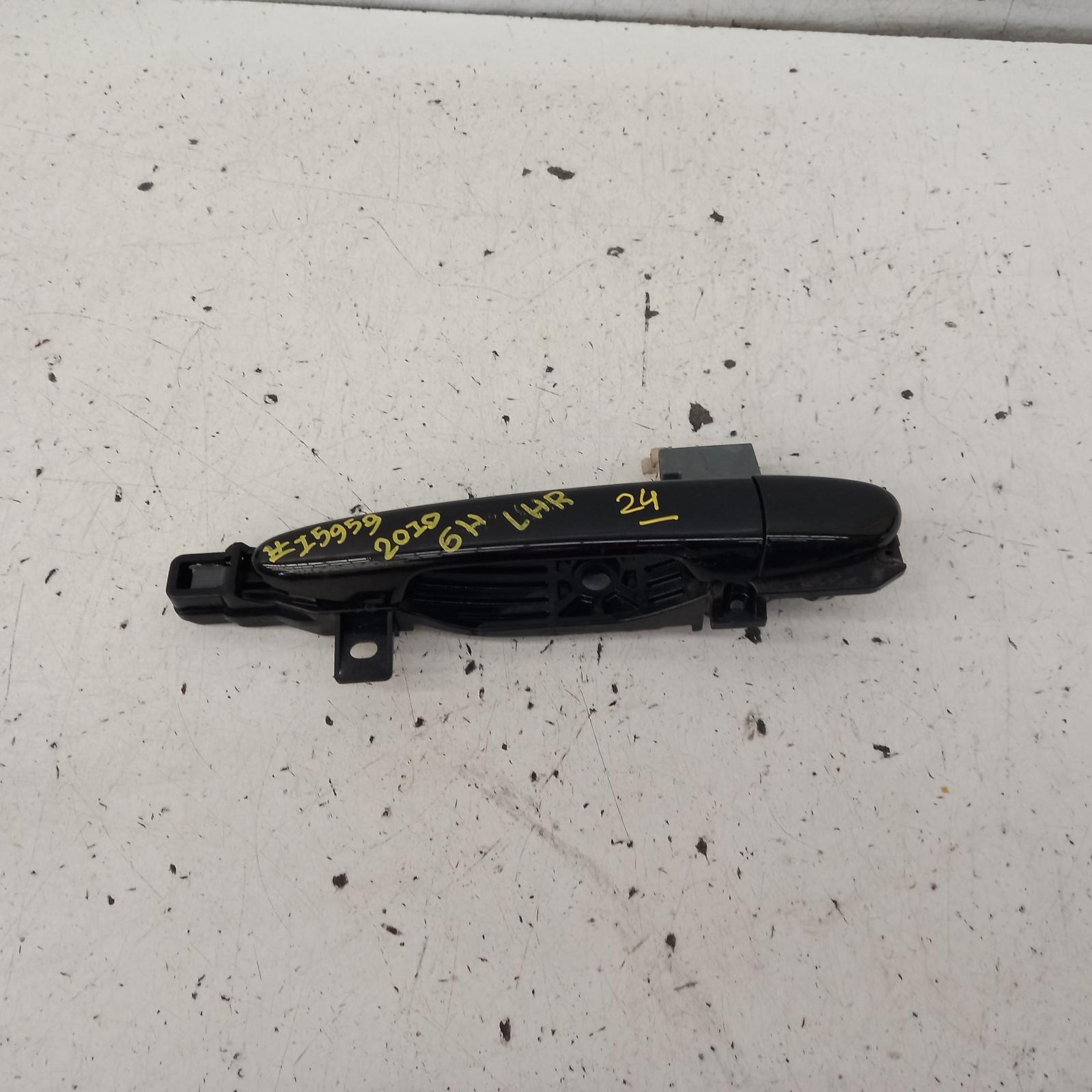 View Auto part Door Handle Mazda 6 2010