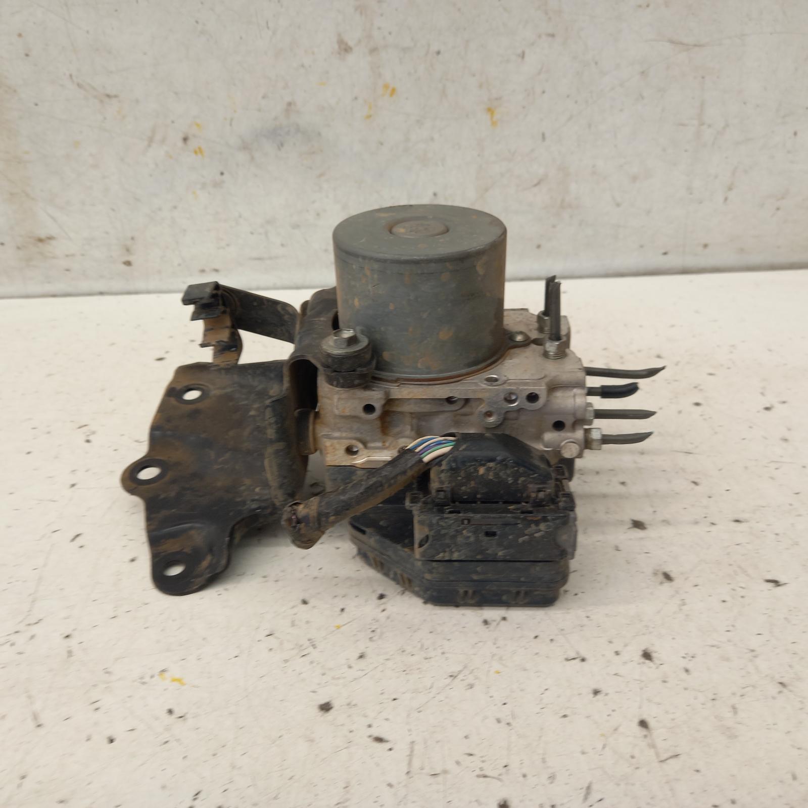 View Auto part Abs Pump/Modulator Toyota Rav4 2011