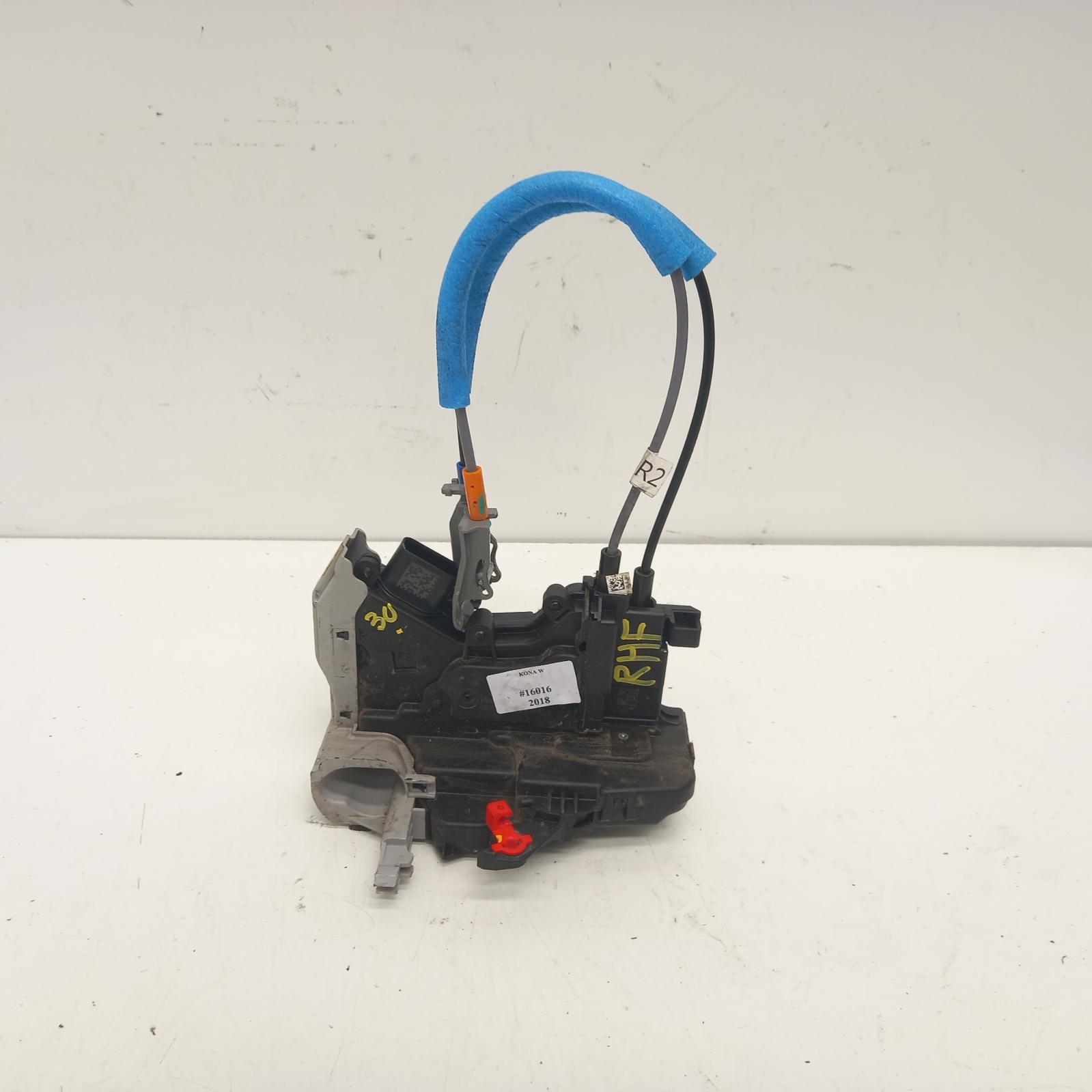 2018 Hyundai Kona Door/Boot/Gate Lock View Auto part Door/Boot/Gate Lock Hyundai Kona 2018