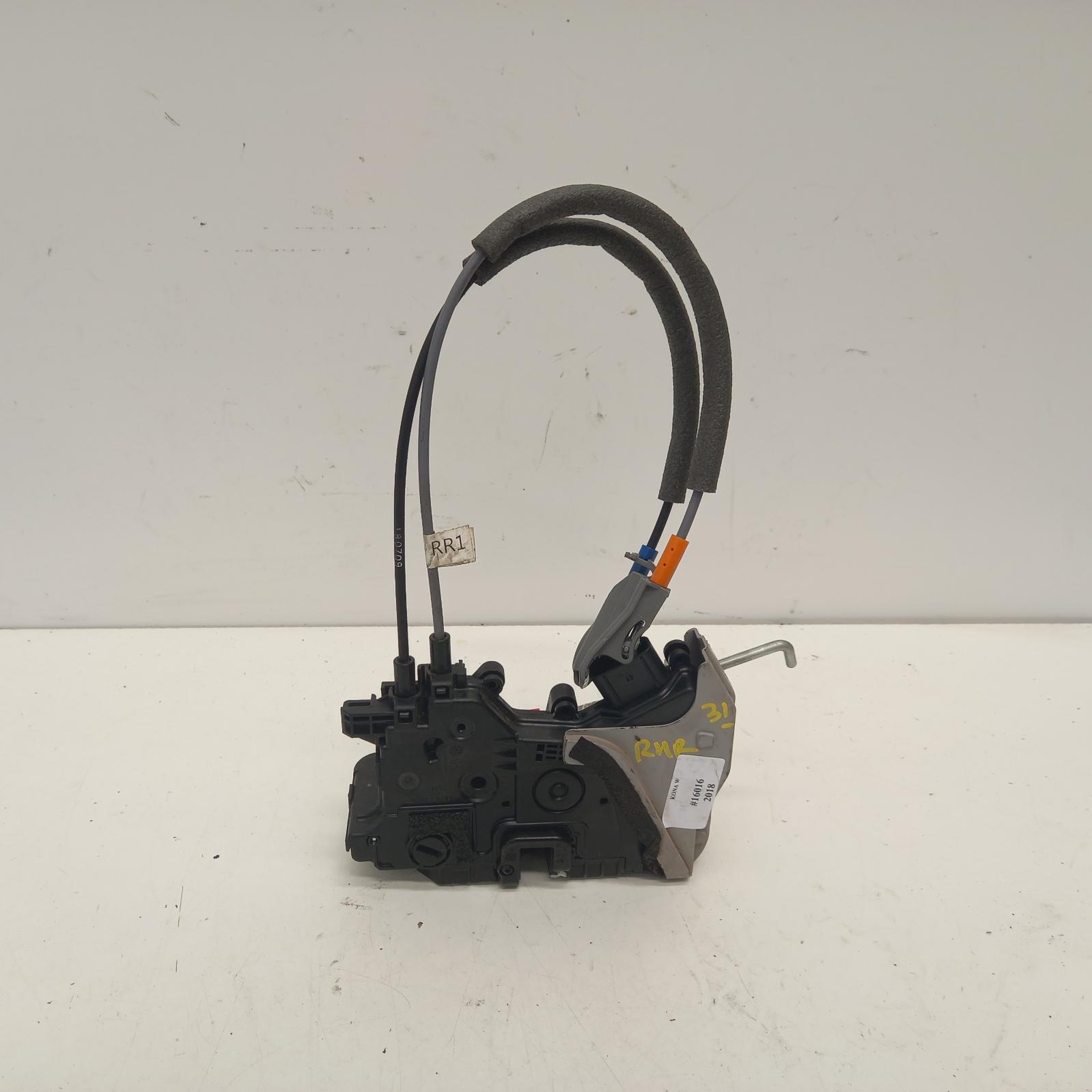 2018 Hyundai Kona Door/Boot/Gate Lock View Auto part Door/Boot/Gate Lock Hyundai Kona 2018