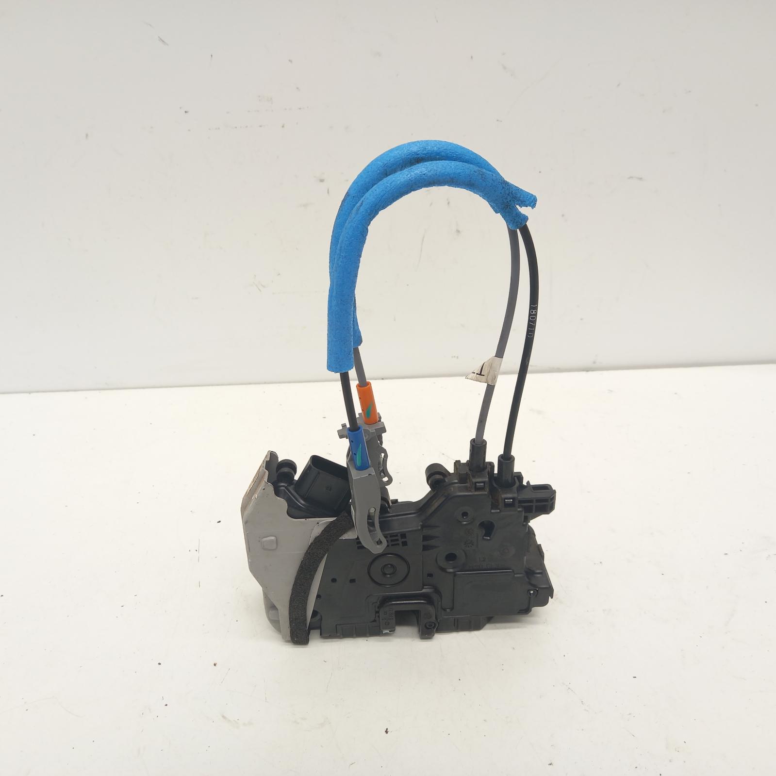 2018 Hyundai Kona Door/Boot/Gate Lock View Auto part Door/Boot/Gate Lock Hyundai Kona 2018