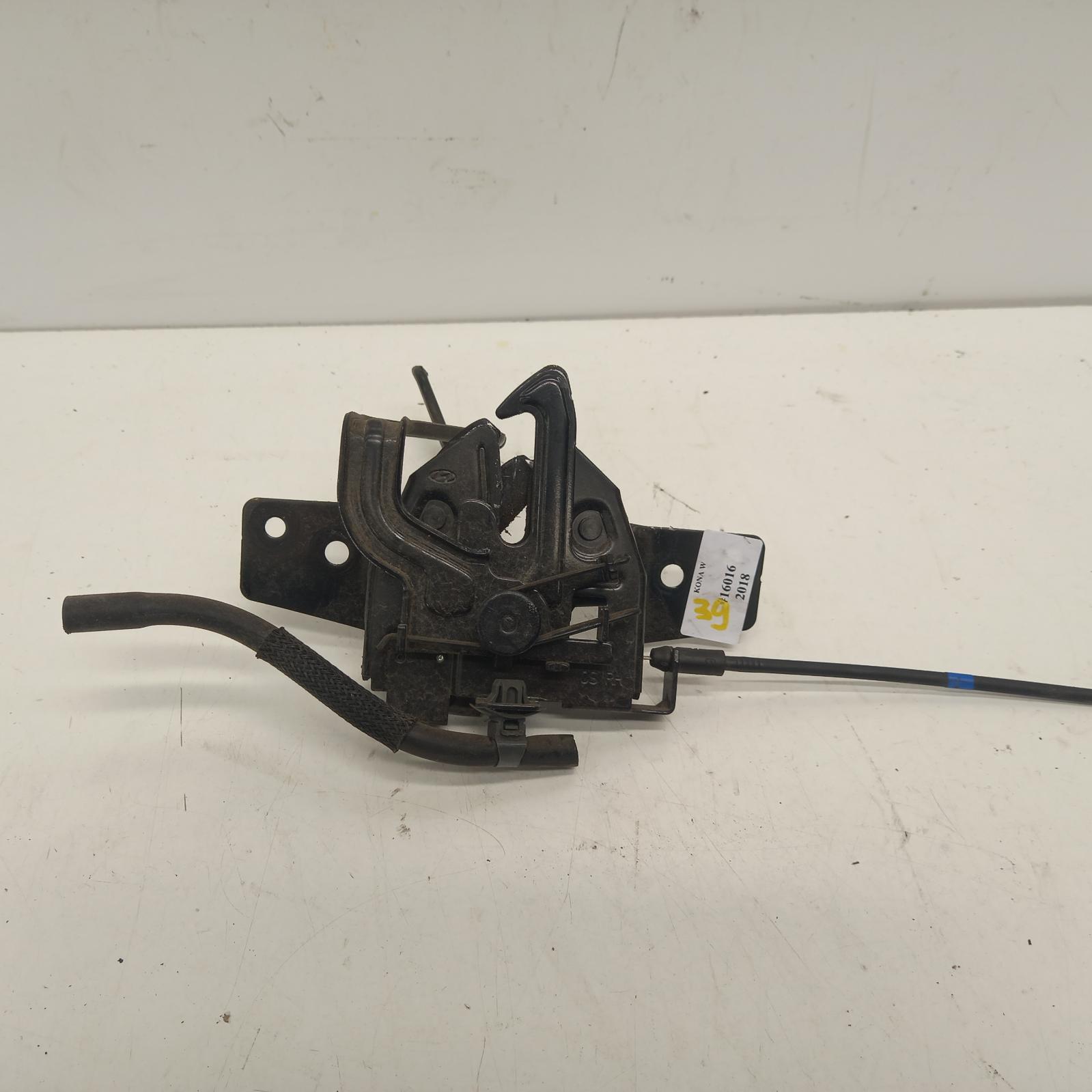 2018 Hyundai Kona Bonnet Lock/Support View Auto part Bonnet Lock/Support Hyundai Kona 2018
