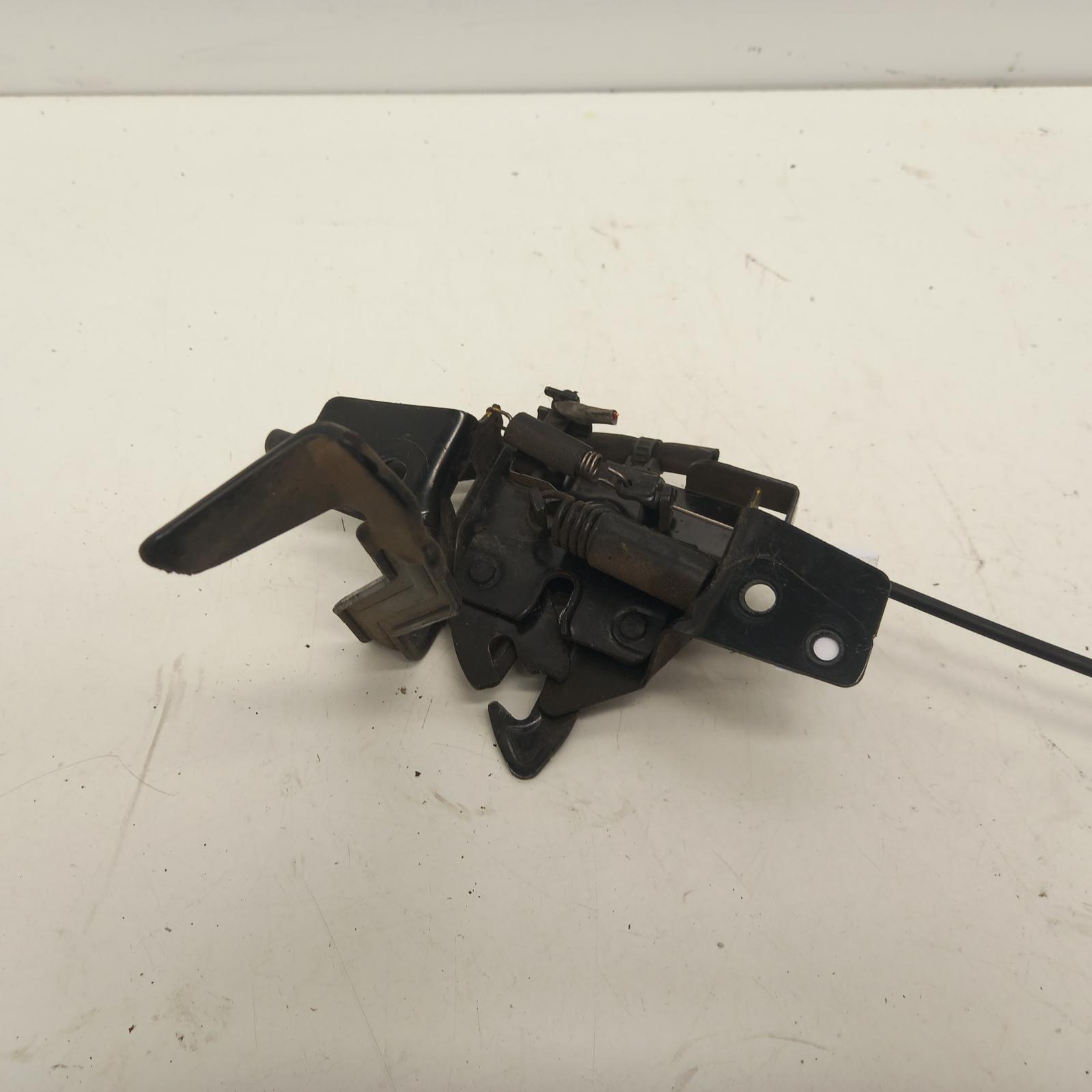 2018 Hyundai Kona Bonnet Lock/Support View Auto part Bonnet Lock/Support Hyundai Kona 2018