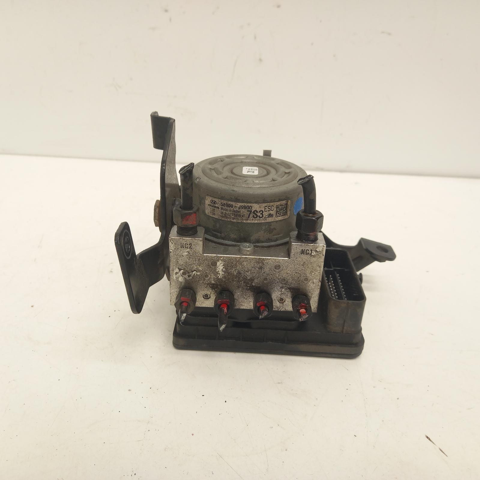 2018 Hyundai Kona Abs Pump/Modulator View Auto part Abs Pump/Modulator Hyundai Kona 2018