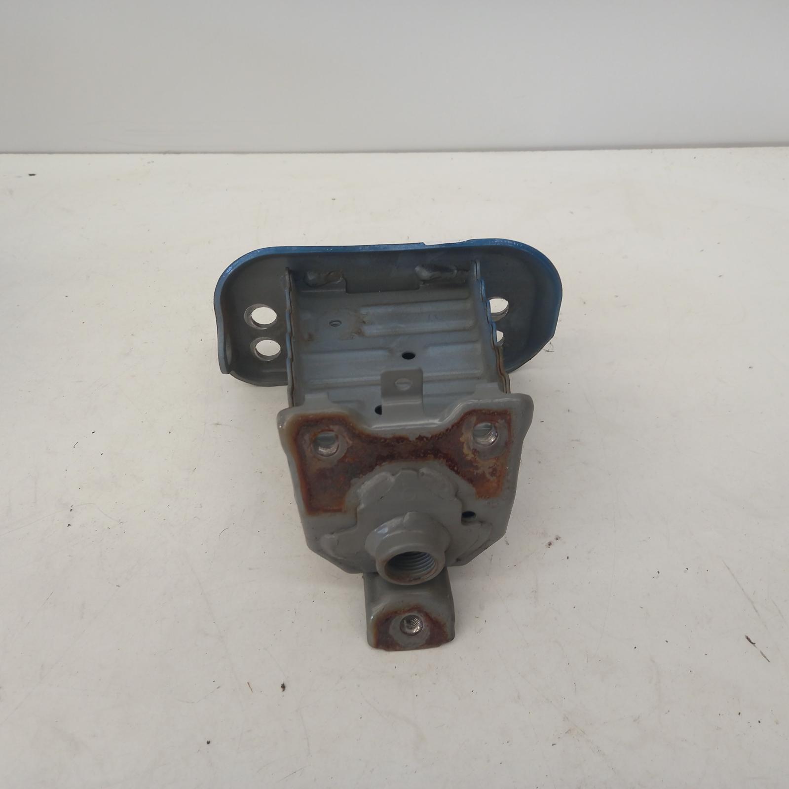 View Auto part F/Bar Reinforc/Brack Toyota Yaris 2008