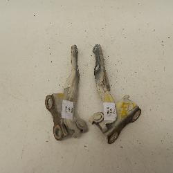 View Auto part Bonnet Hinge/Strut Toyota Hilux 2002