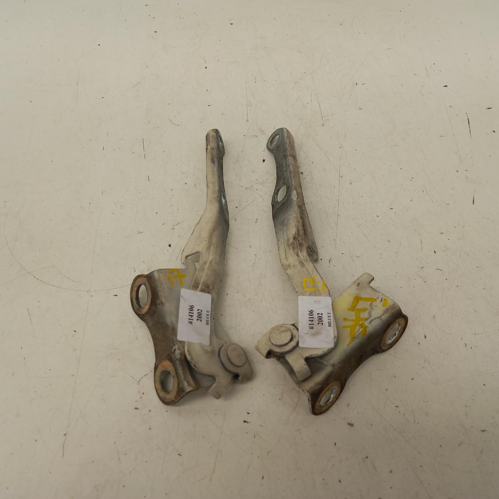 View Auto part Bonnet Hinge/Strut Toyota Hilux 2002