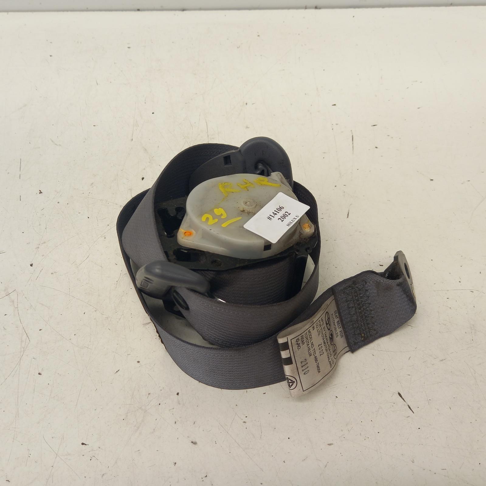 2002 Toyota Hilux Seatbelt/Stalk View Auto part Seatbelt/Stalk Toyota Hilux 2002