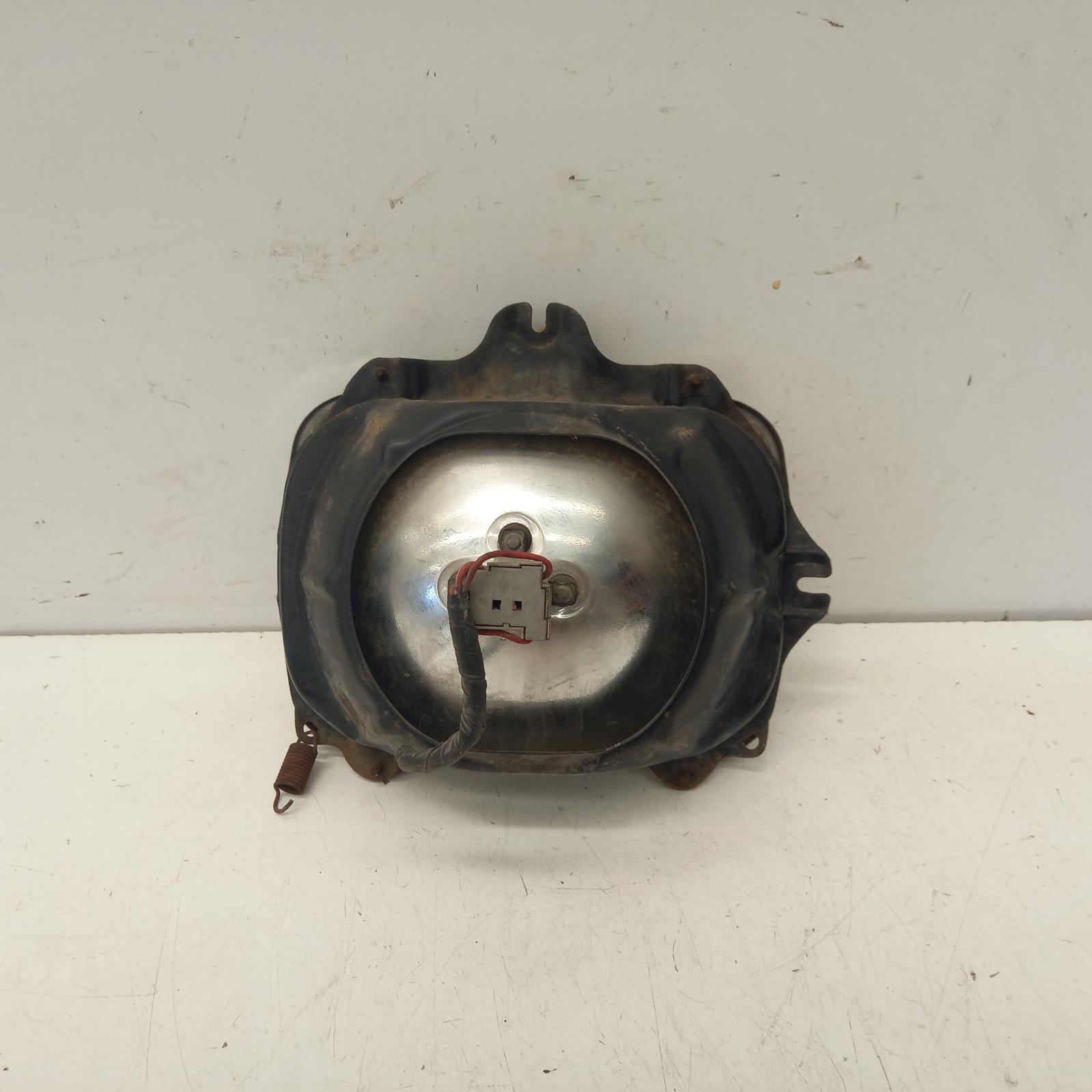 View Auto part Left Headlamp Toyota Hilux 1997