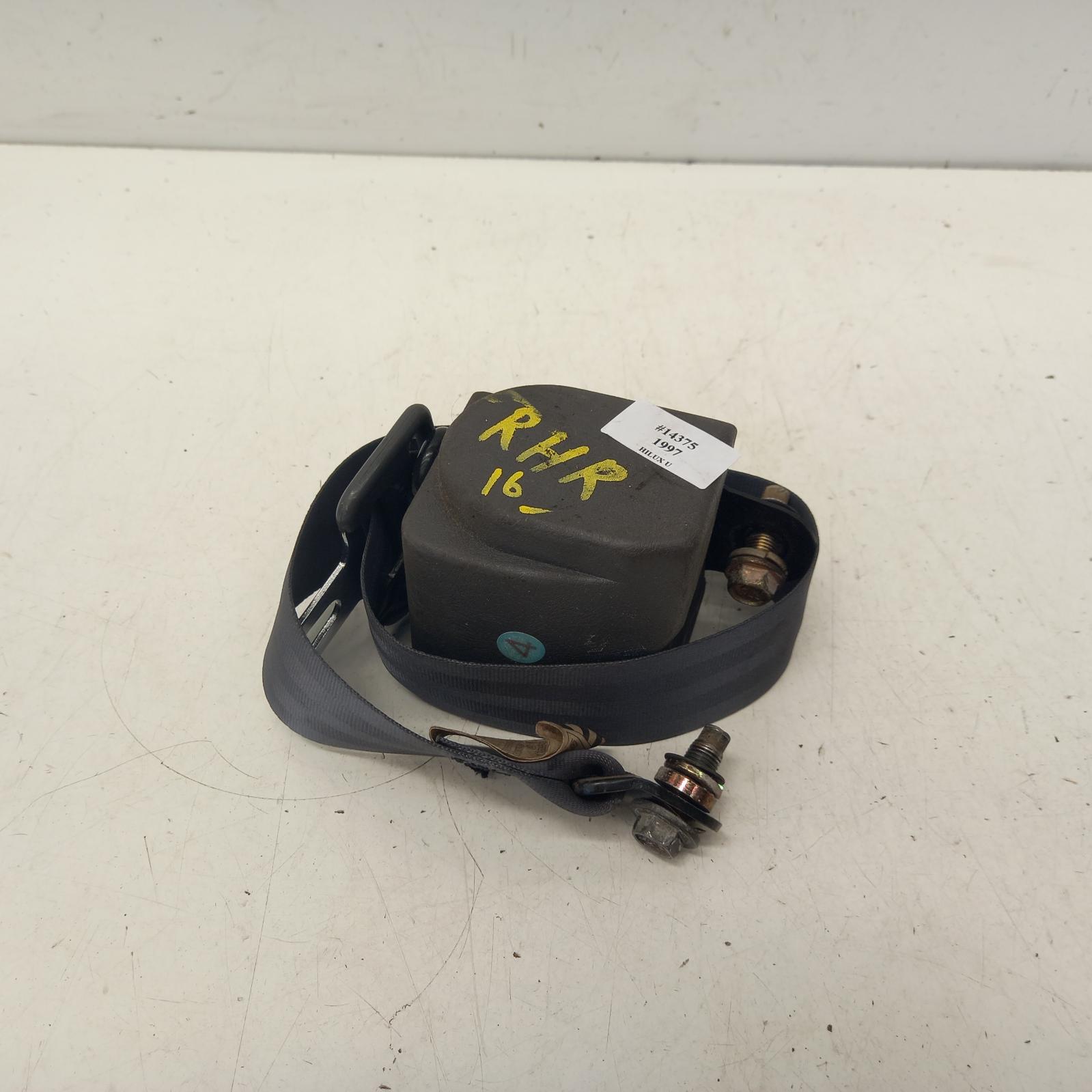 View Auto part Seatbelt/Stalk Toyota Hilux 1997