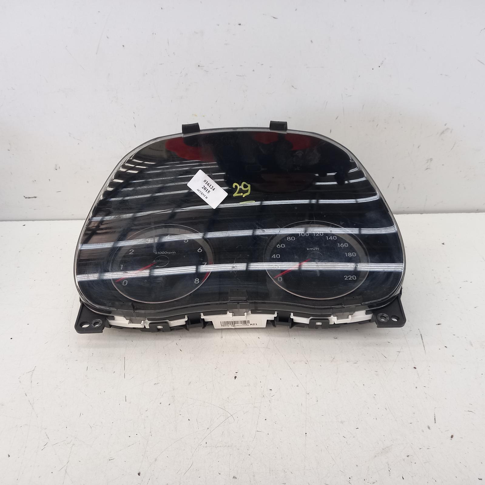 View Auto part Instrument Cluster Hyundai Accent 2015