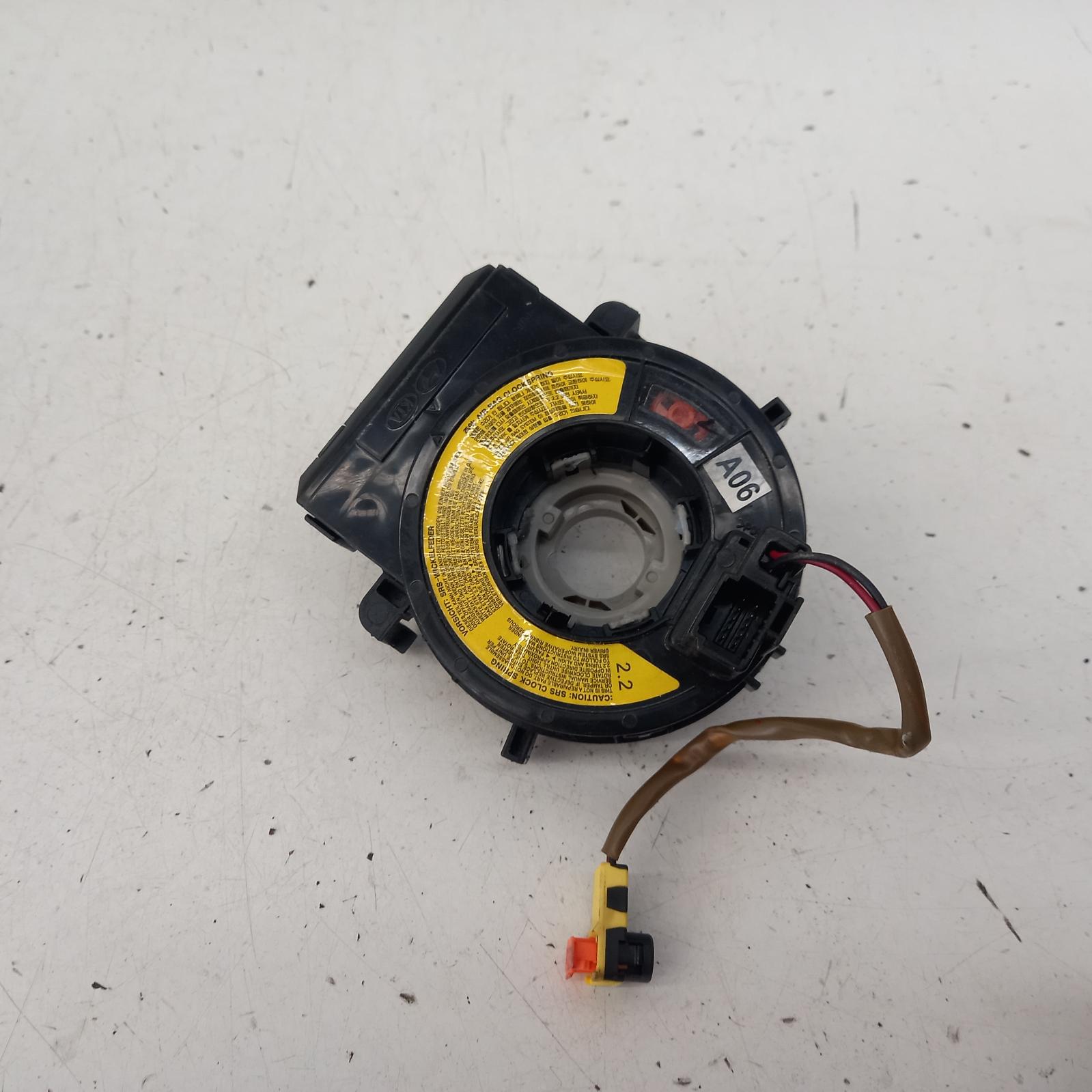 View Auto part Airbag Module/Sensor Hyundai Accent 2015
