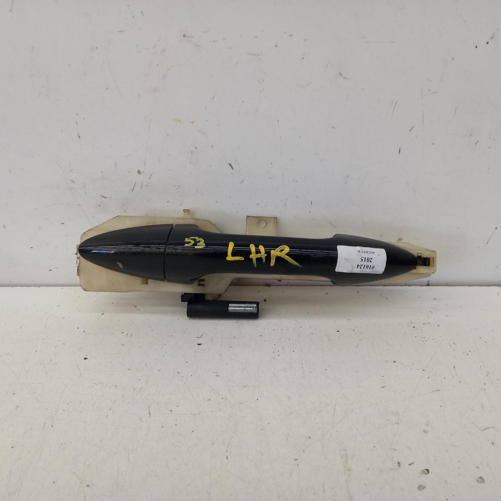 View Auto part Door Handle Hyundai Accent 2015