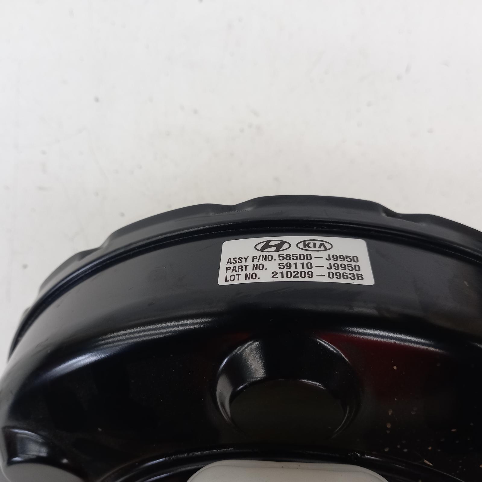 View Auto part Brake Booster Hyundai Kona 2021
