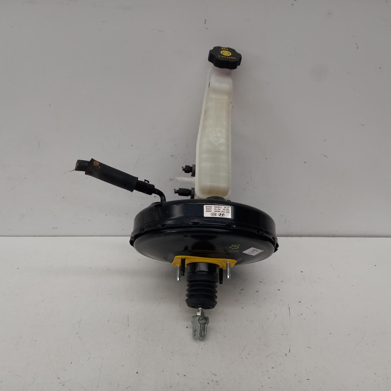 View Auto part Brake Booster Hyundai Kona 2021