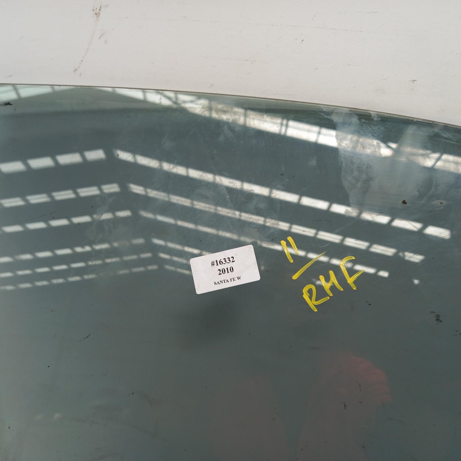 View Auto part Right Front Door Window Hyundai Santa Fe 2010