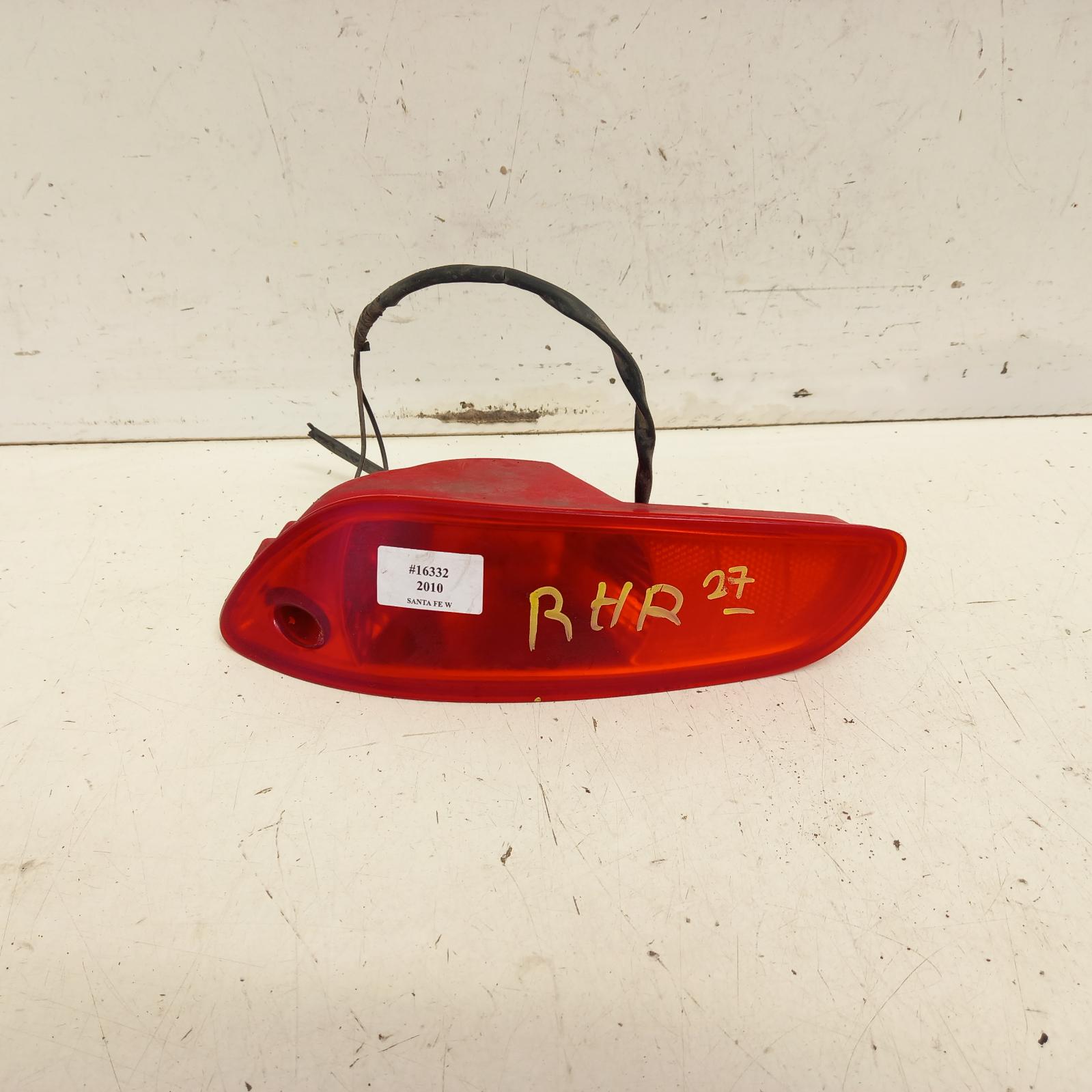 View Auto part Right Taillight Hyundai Santa Fe 2010