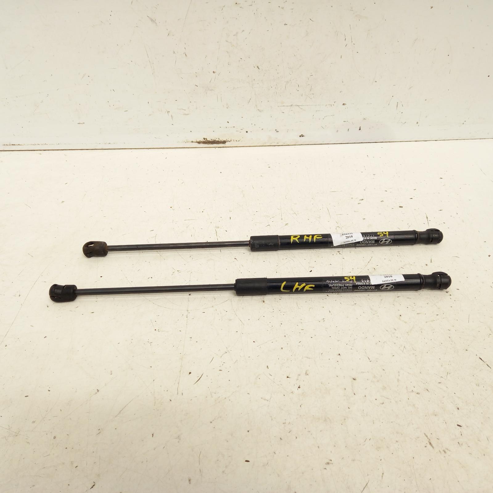 View Auto part Bonnet Hinge/Strut Hyundai Santa Fe 2010