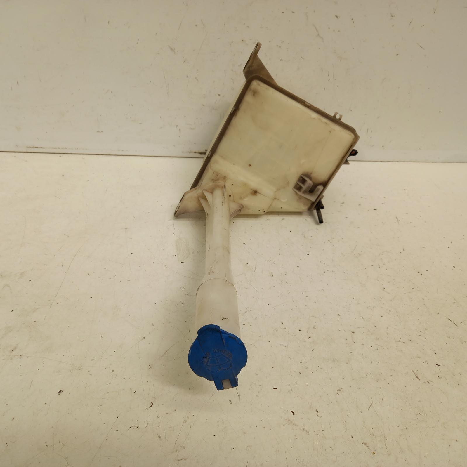 View Auto part Washer Bottle Hyundai Santa Fe 2010