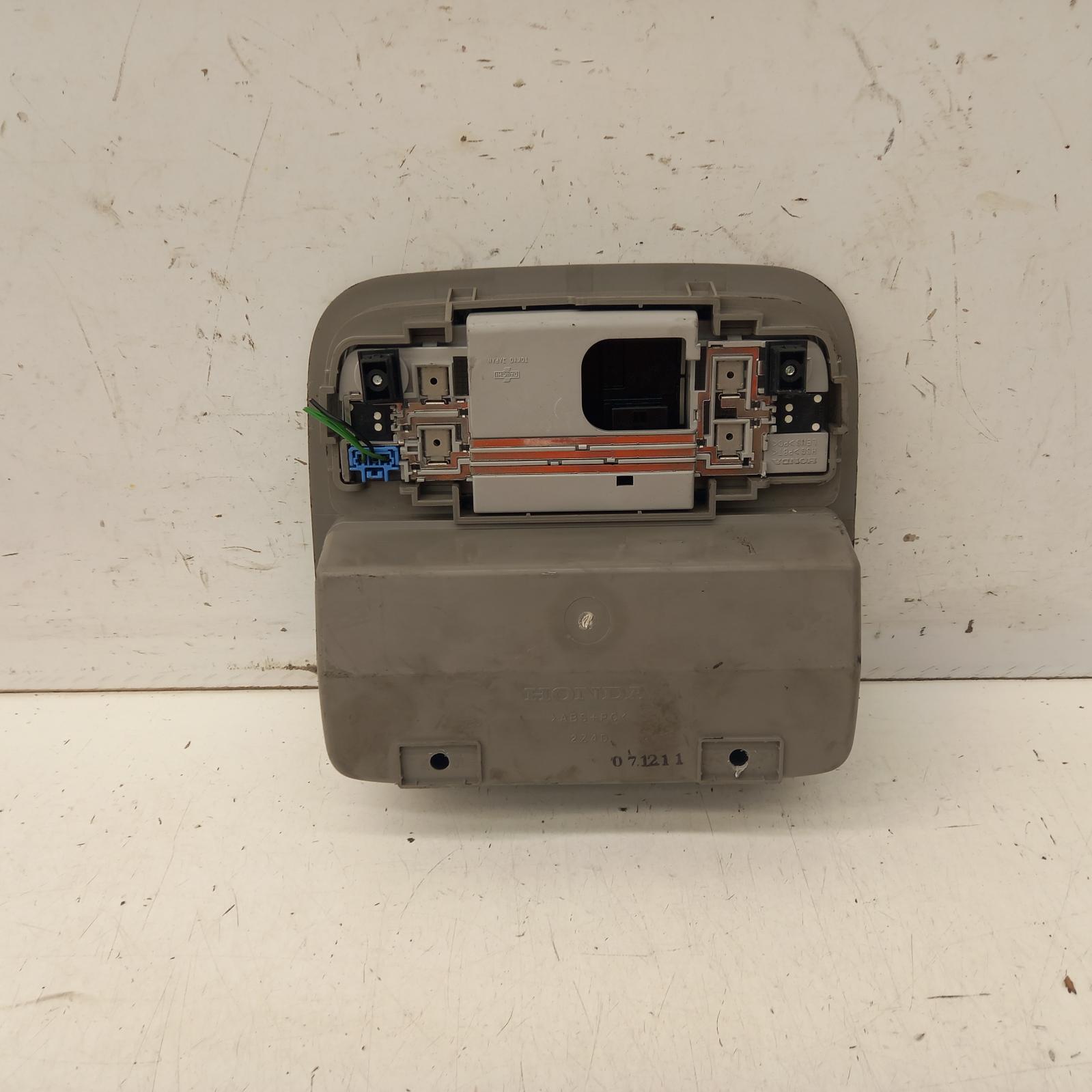 2008 Honda Accord Courtesy Light View Auto part Courtesy Light Honda Accord 2008