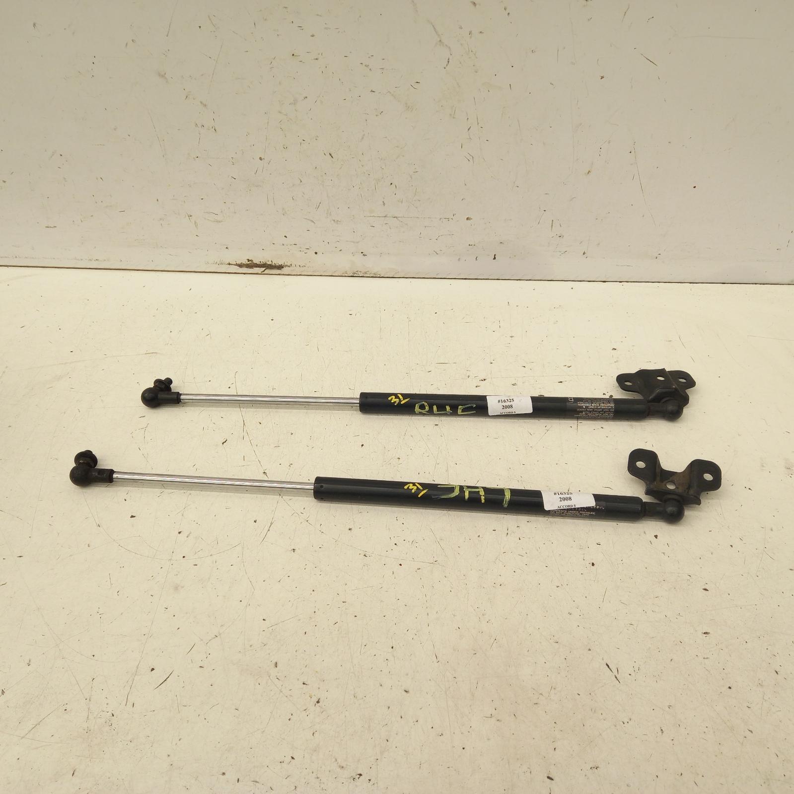 View Auto part Bonnet Hinge/Strut Honda Accord 2008