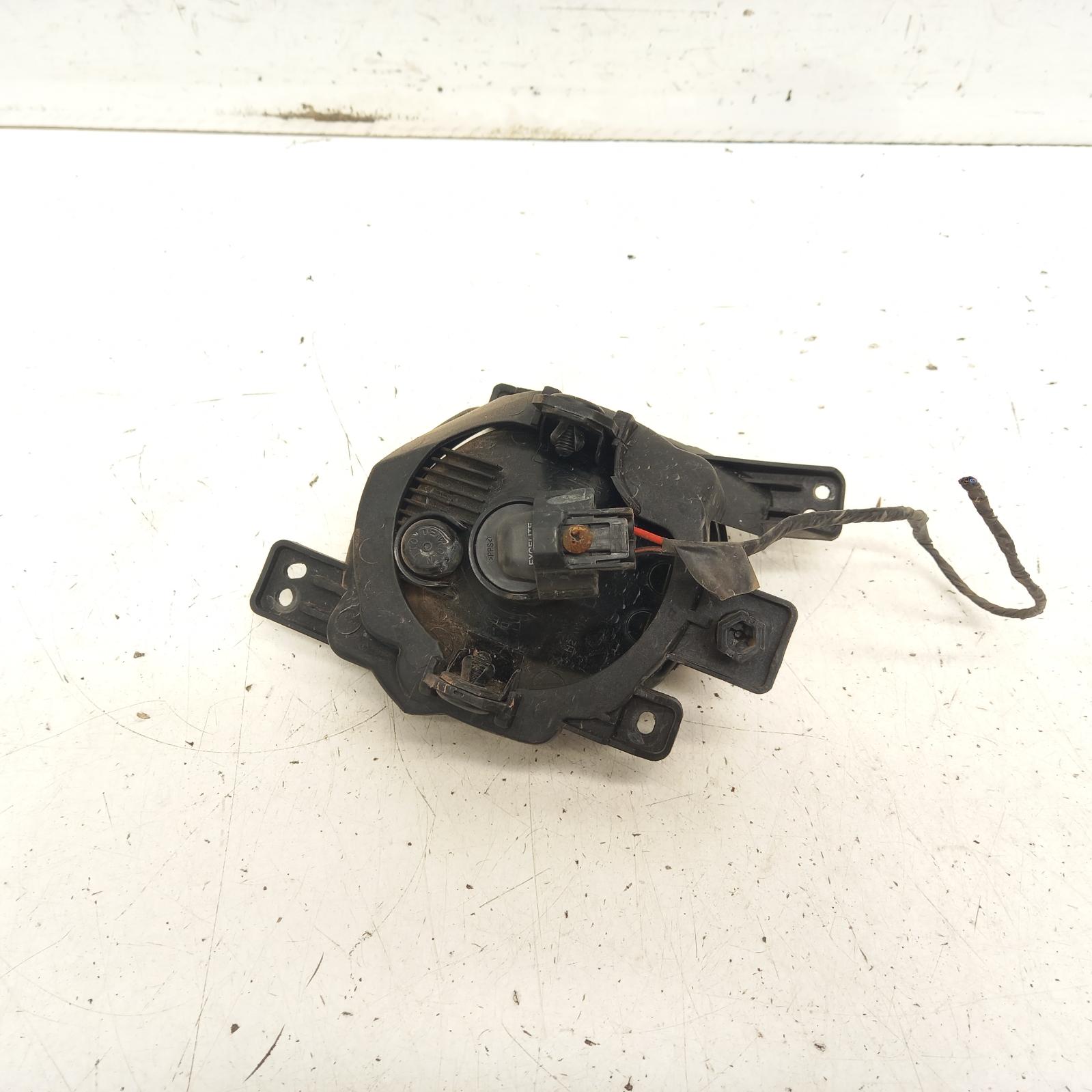 View Auto part Left Indicator/Fog/Side Hyundai Santa Fe 2010