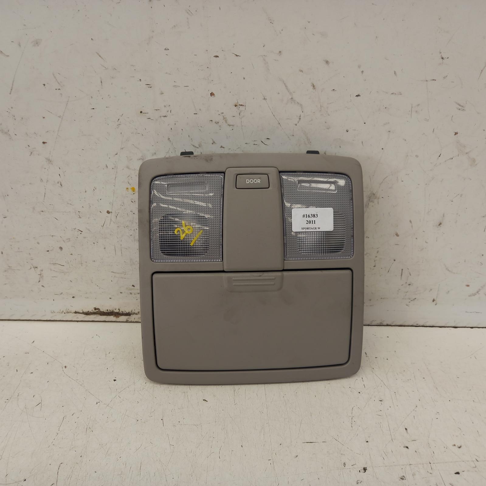 View Auto part Courtesy Light Kia Sportage 2011