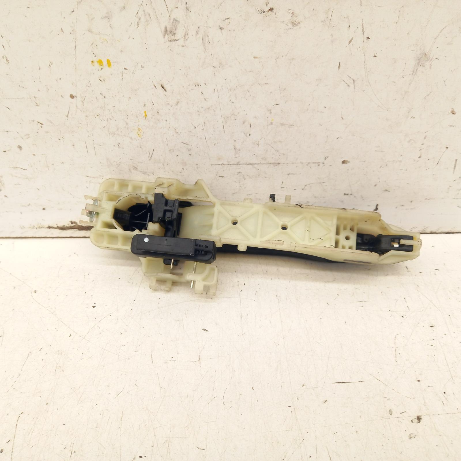 View Auto part Door Handle Kia Sportage 2011