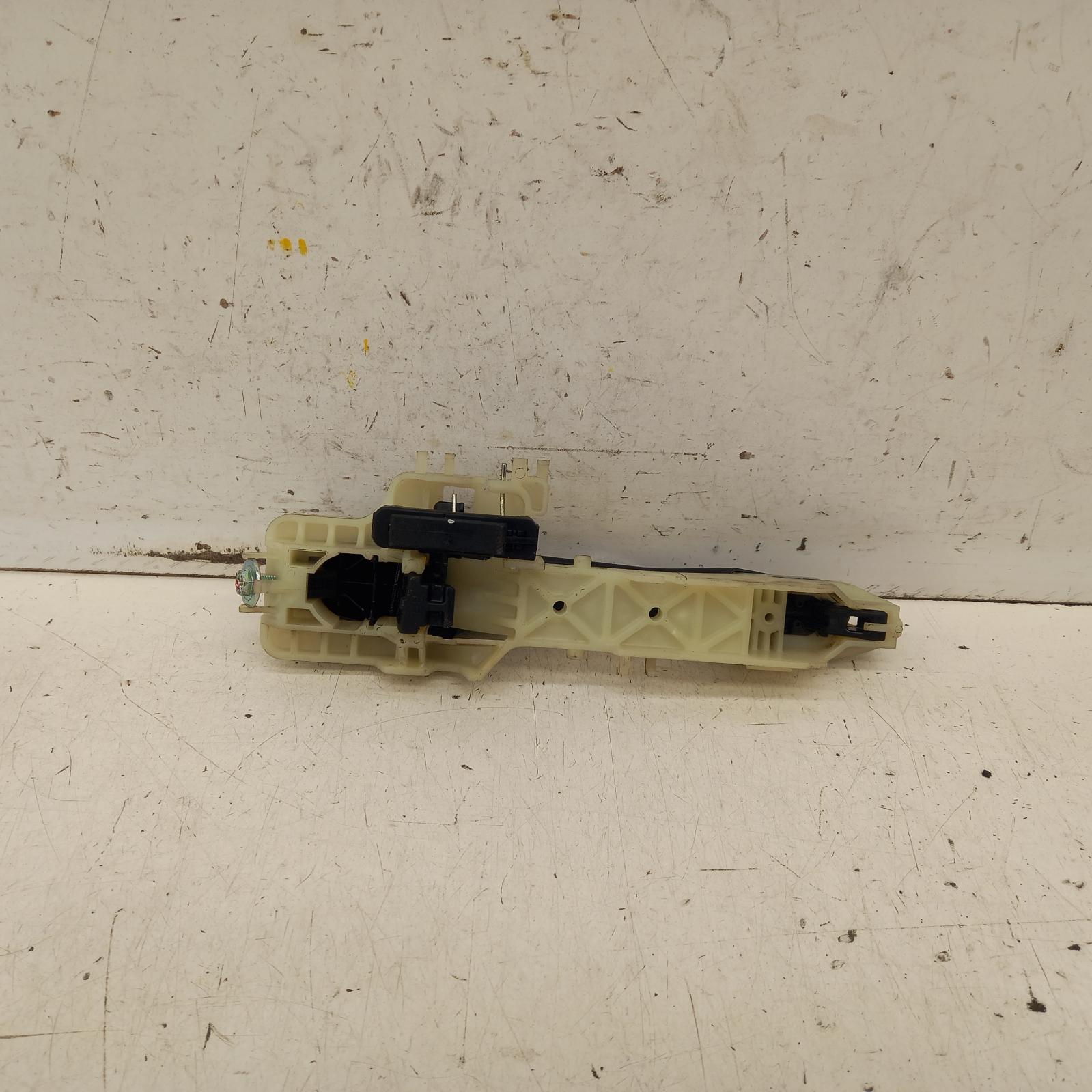 View Auto part Door Handle Kia Sportage 2011