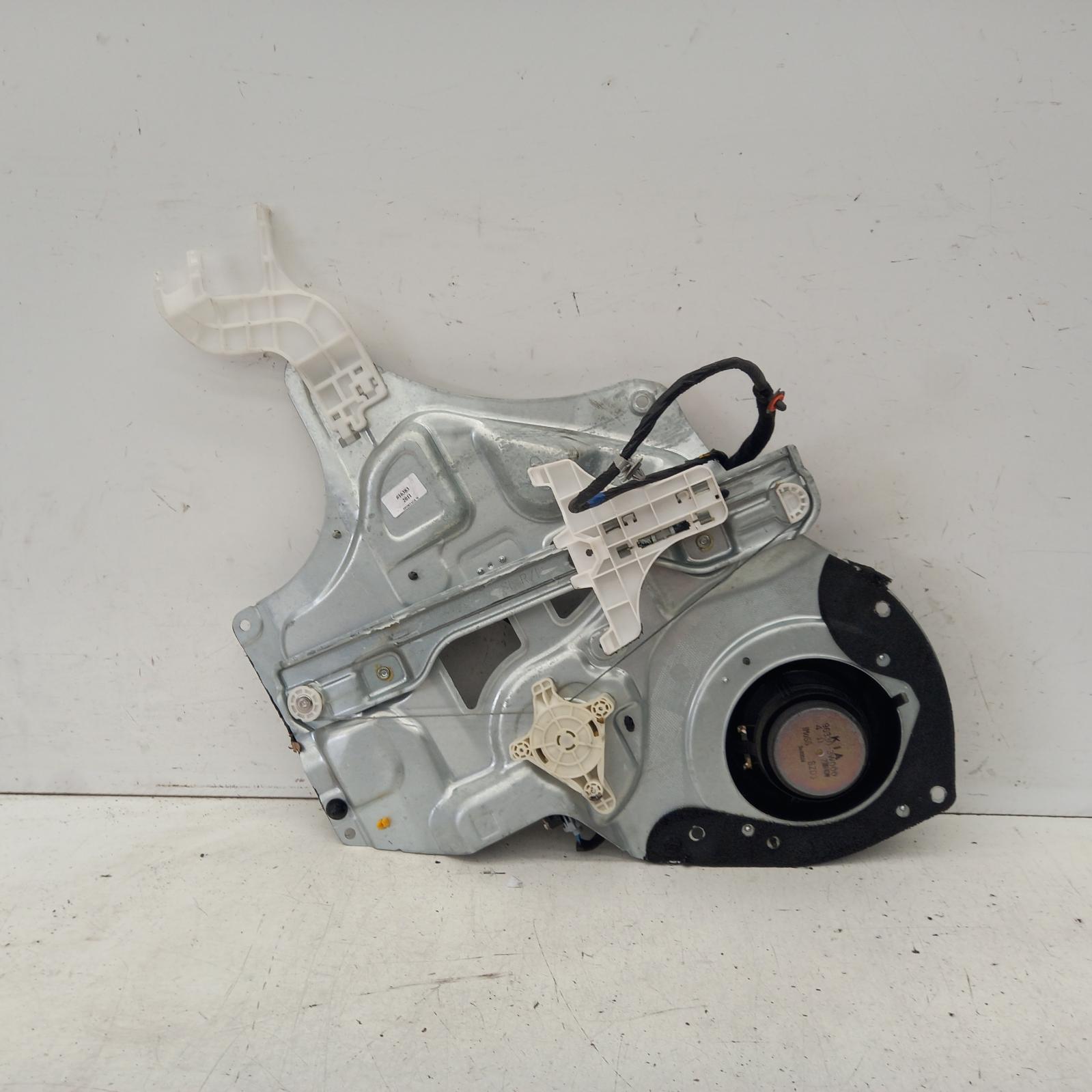 View Auto part Left Rear Wnd Reg/Motor Kia Sportage 2011
