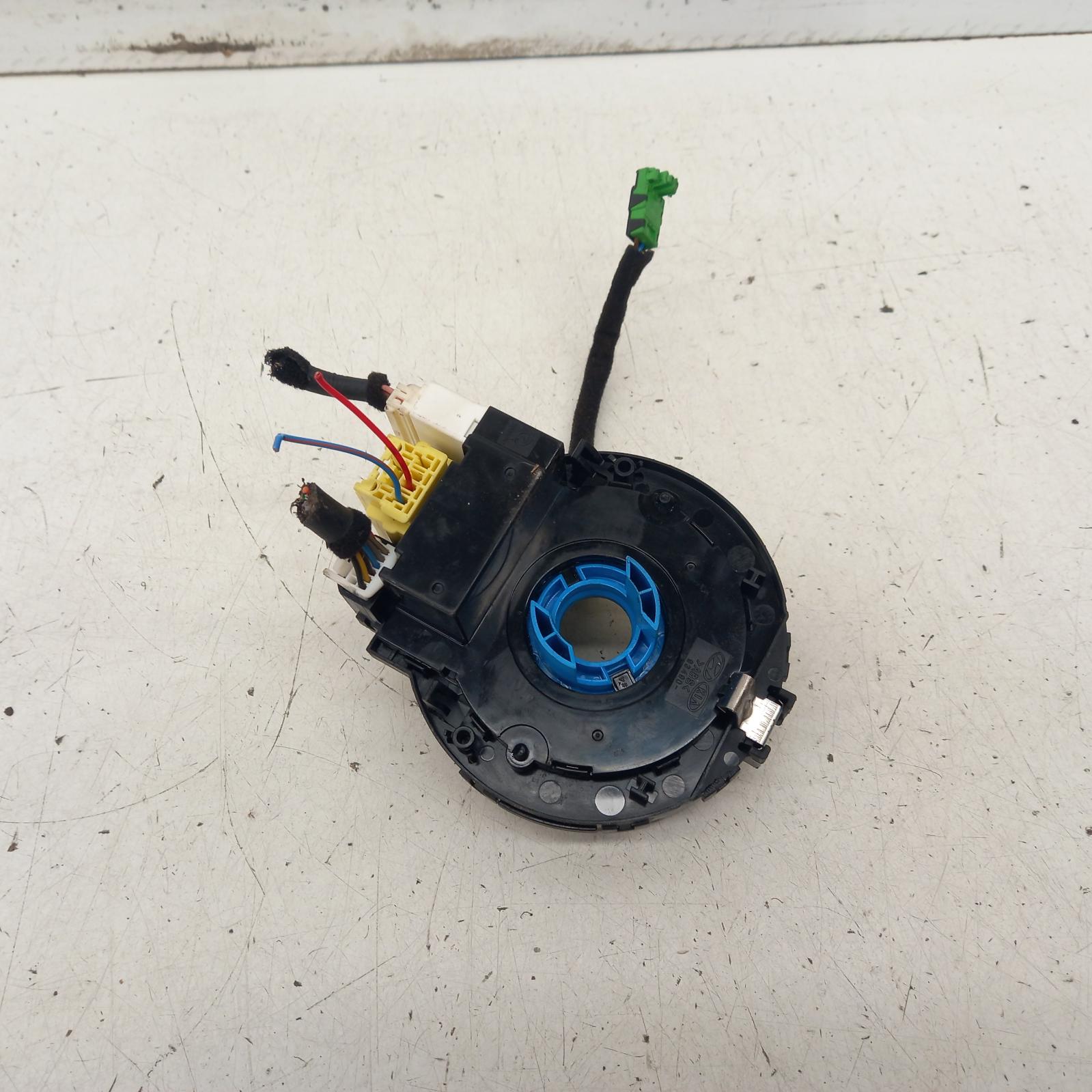 2007 Hyundai Santa Fe Airbag Module/Sensor View Auto part Airbag Module/Sensor Hyundai Santa Fe 2007