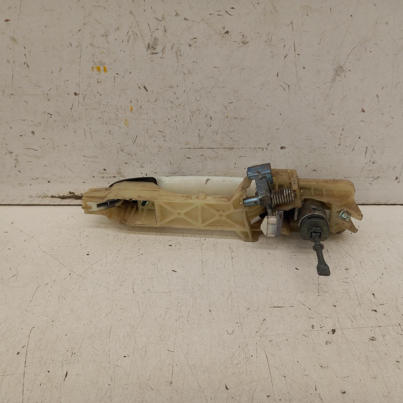 View Auto part Door Handle Hyundai Santa Fe 2007