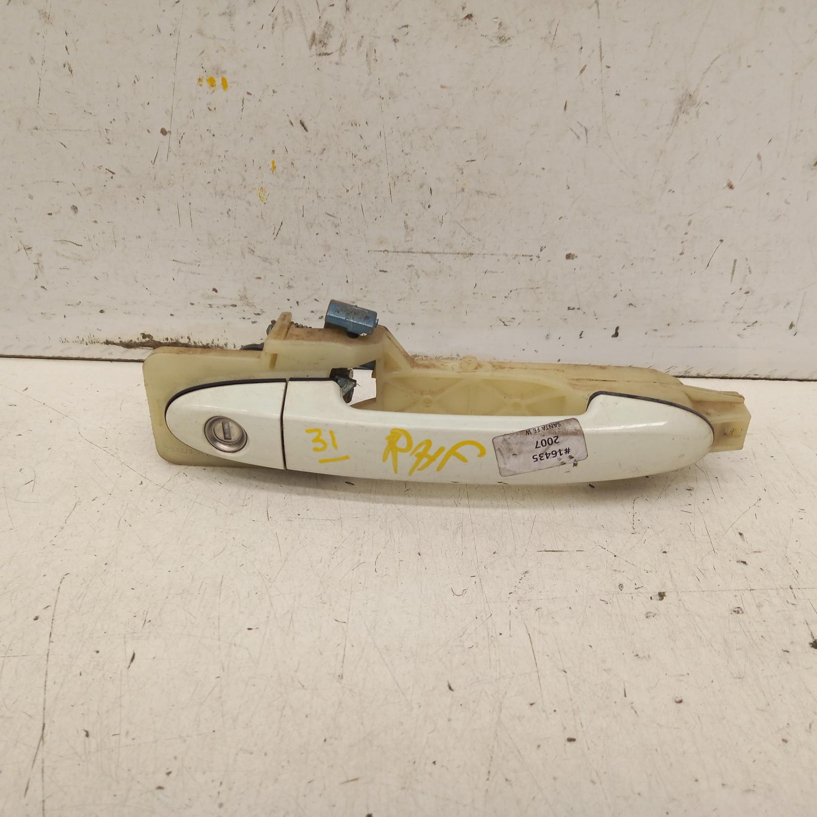 View Auto part Door Handle Hyundai Santa Fe 2007