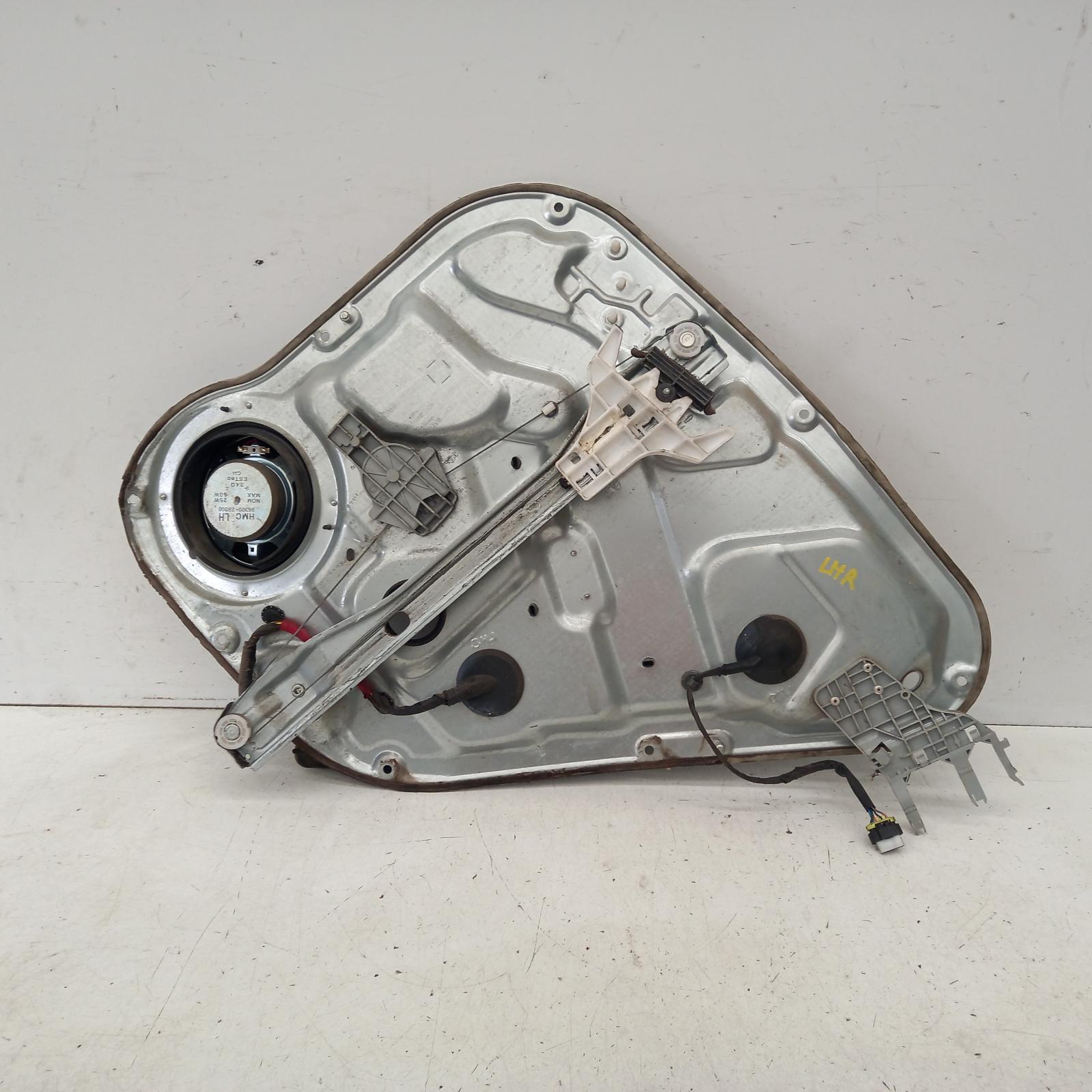 View Auto part Left Rear Wnd Reg/Motor Hyundai Santa Fe 2007