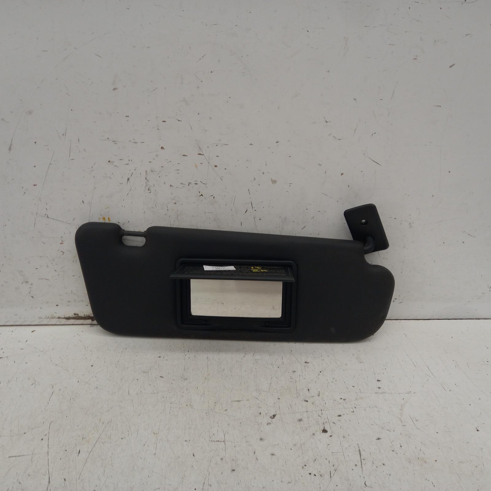 View Auto part Sunvisor Holden Commodore 2011