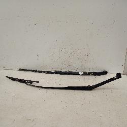 View Auto part Wiper Arm Kia Cerato 2017