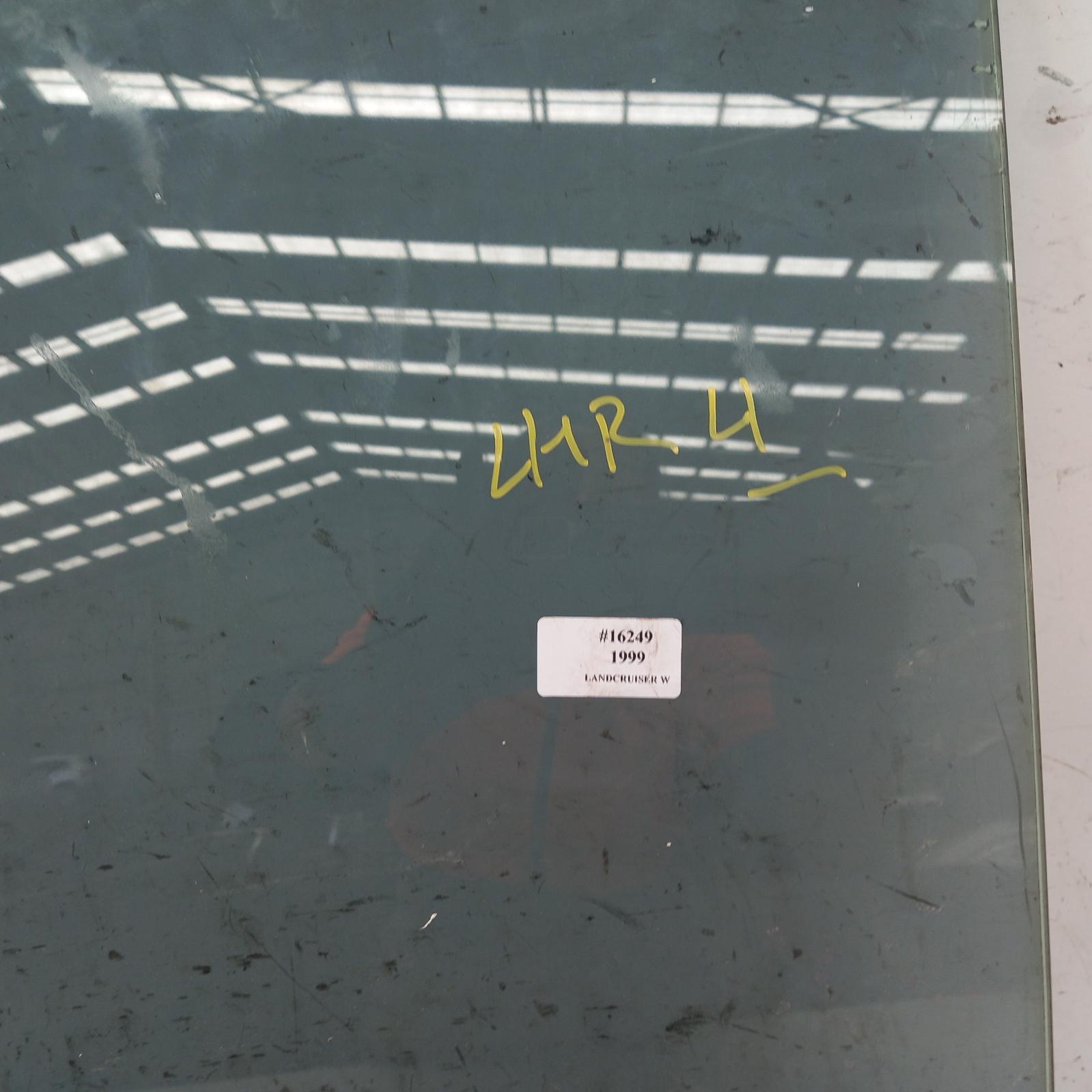 1999 Toyota Landcruiser Left Rear Door Window View Auto part Left Rear Door Window Toyota Landcruiser 1999