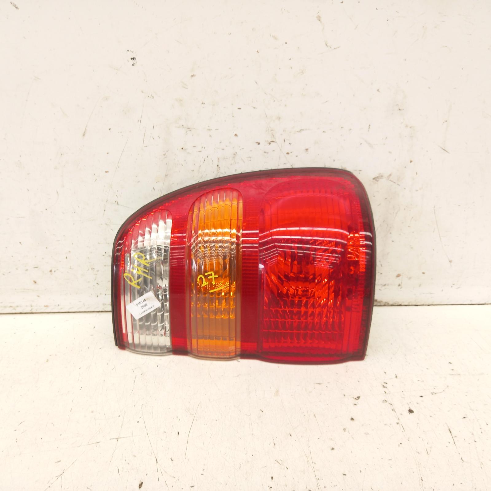 View Auto part Right Taillight Toyota Landcruiser 1999