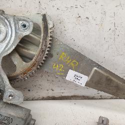 View Auto part Right Rear Wnd Reg/Motor Toyota Landcruiser 1999