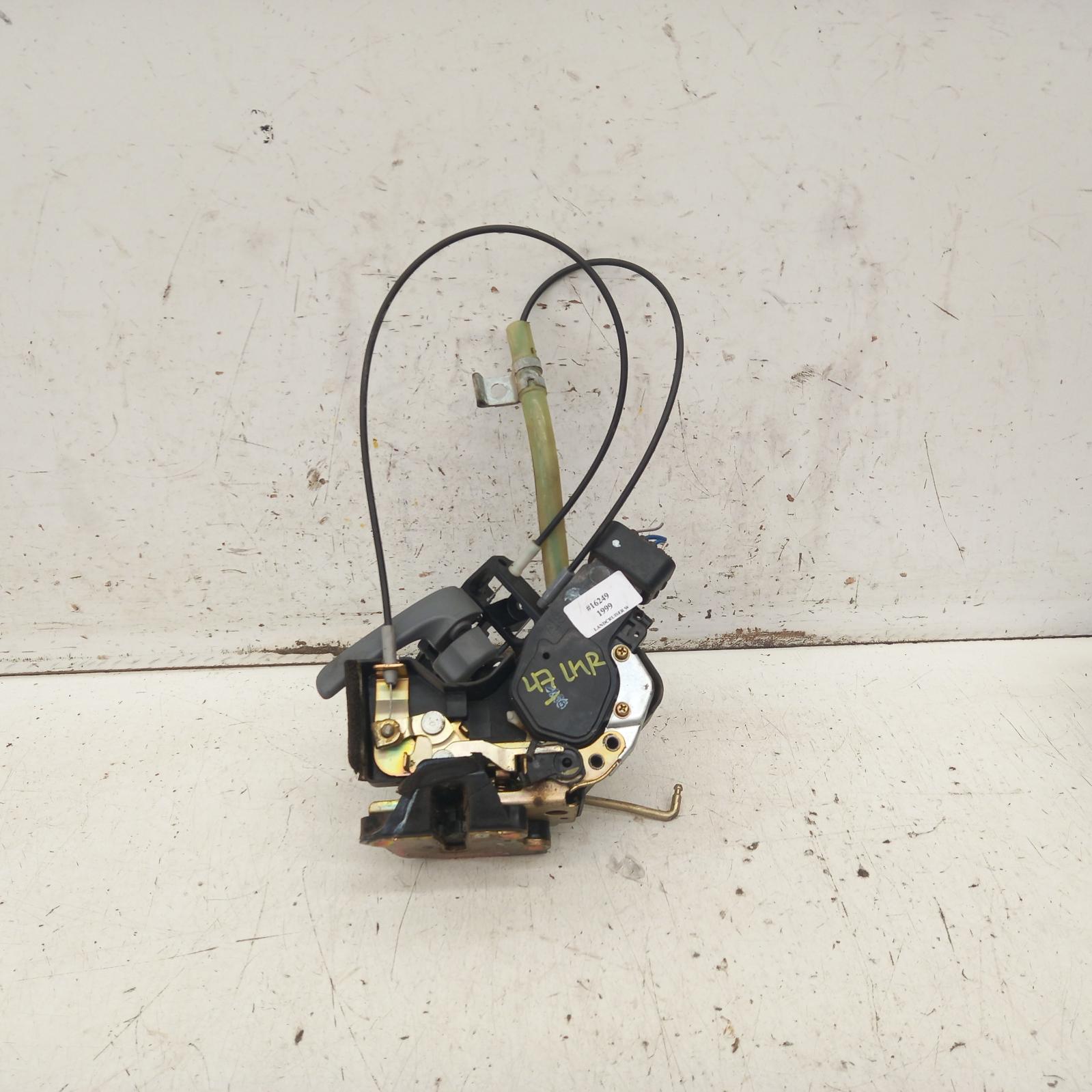 1999 Toyota Landcruiser Door/Boot/Gate Lock View Auto part Door/Boot/Gate Lock Toyota Landcruiser 1999
