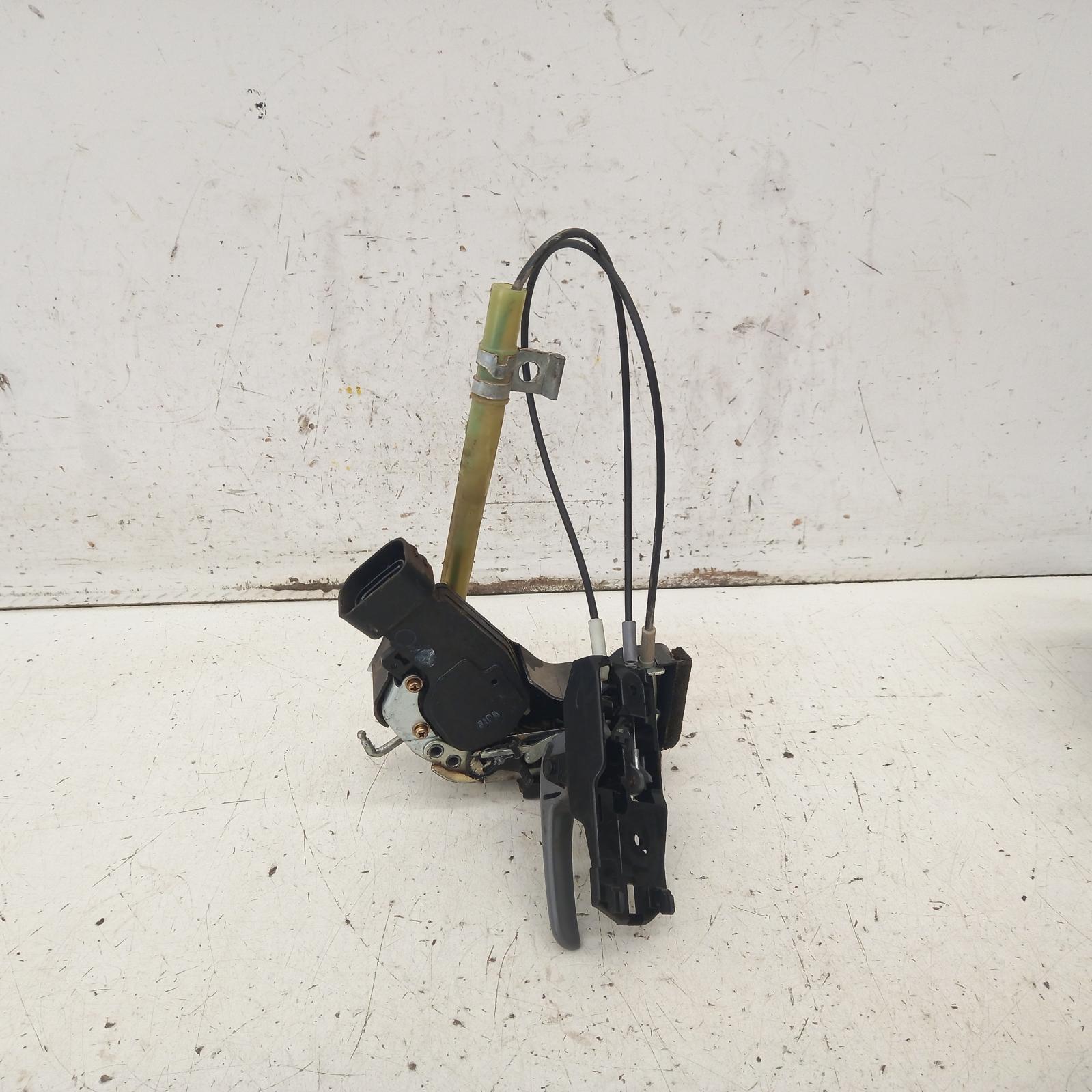 1999 Toyota Landcruiser Door/Boot/Gate Lock View Auto part Door/Boot/Gate Lock Toyota Landcruiser 1999
