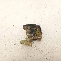 View Auto part Door/Boot/Gate Lock Toyota Landcruiser 1999