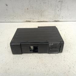 View Auto part Radio/Cd/Dvd/Sat/Tv Toyota Landcruiser 1999