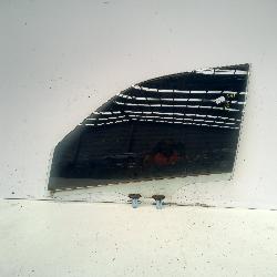 View Auto part Left Front Door Window Suzuki Vitara 2010