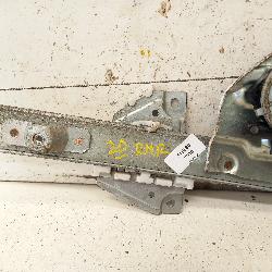 View Auto part Right Rear Wnd Reg/Motor Suzuki Vitara 2010