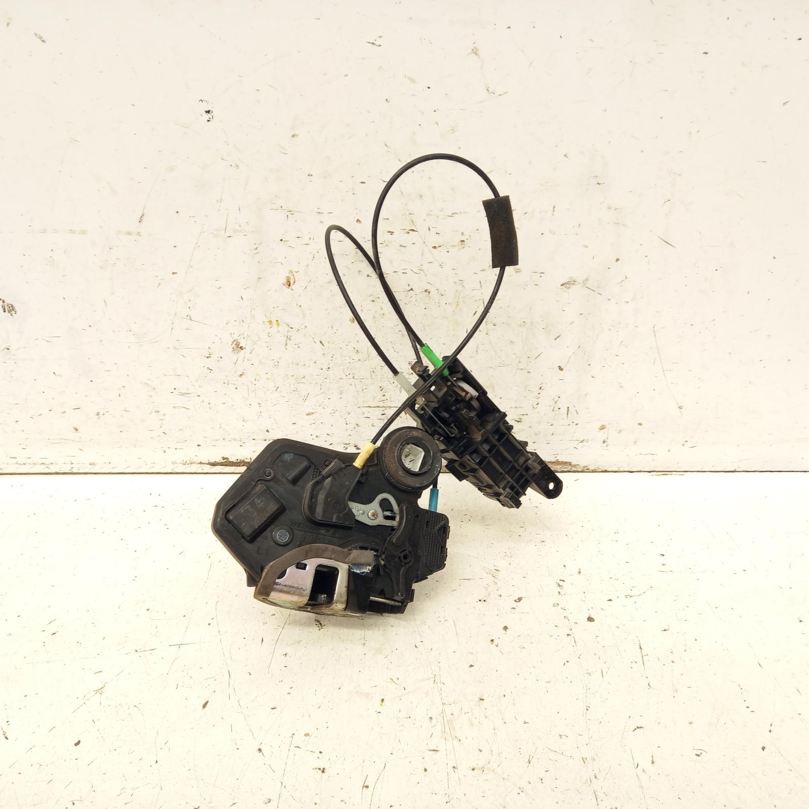 View Auto part Door/Boot/Gate Lock Suzuki Vitara 2010