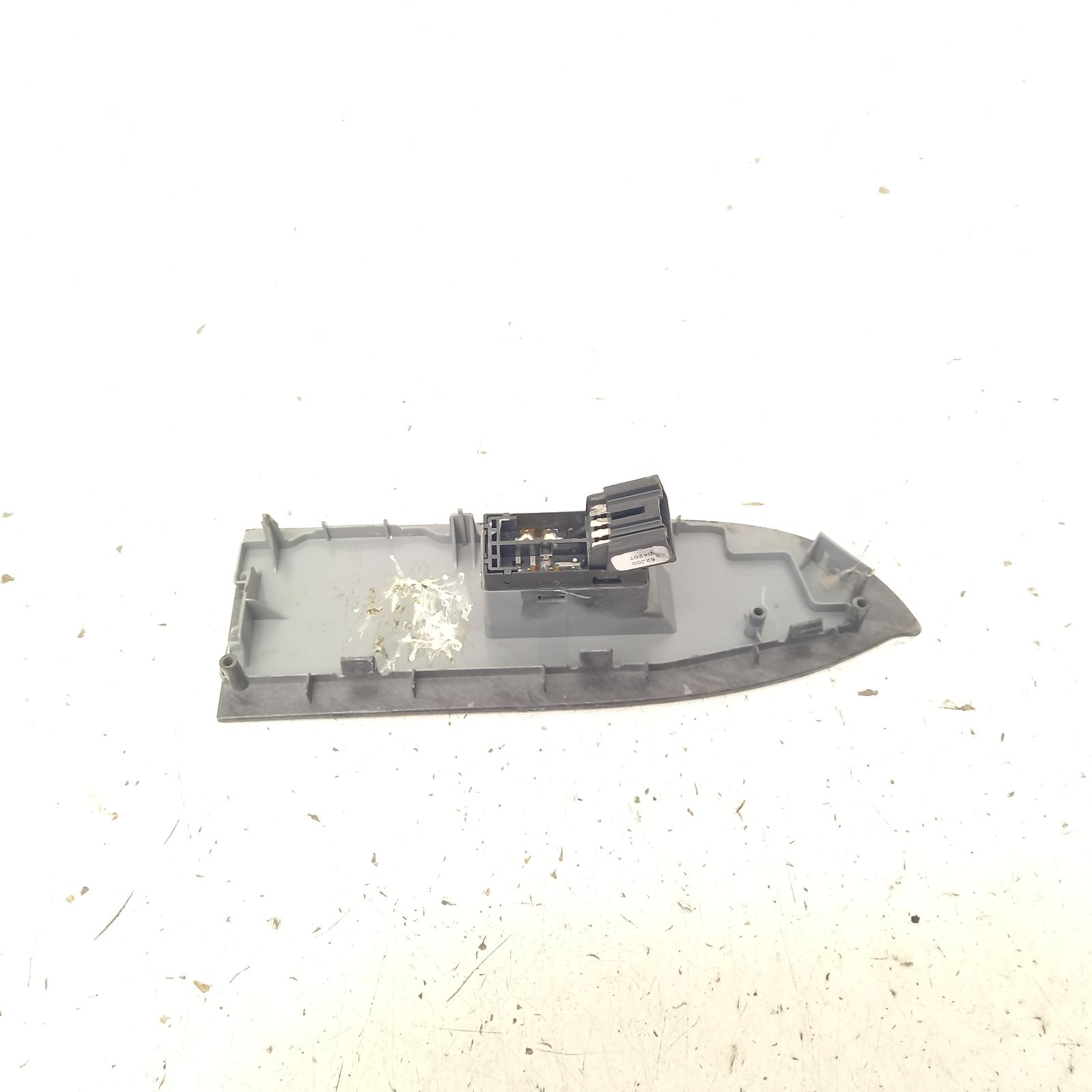 View Auto part Pwr Dr Wind Switch Suzuki Vitara 2010