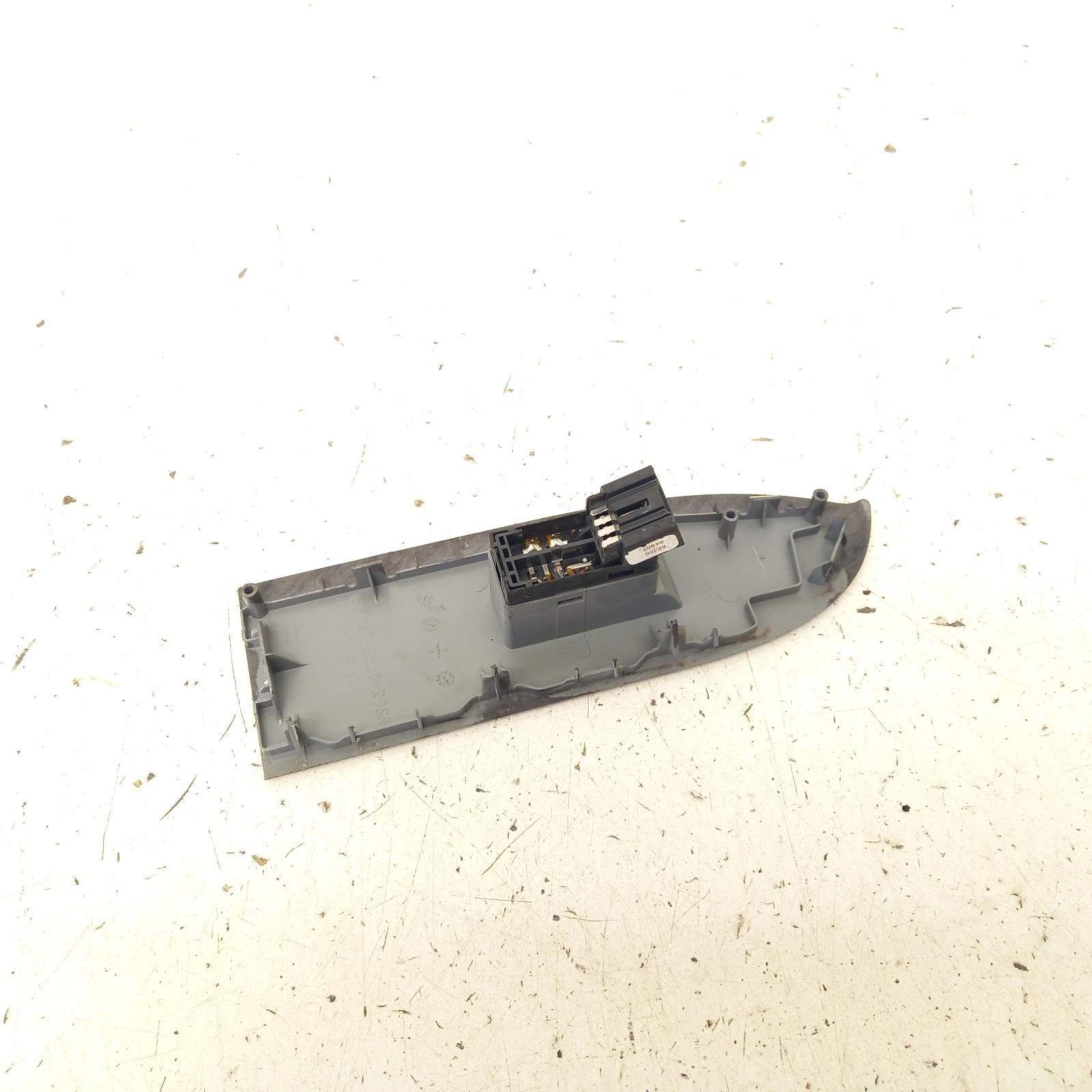 View Auto part Pwr Dr Wind Switch Suzuki Vitara 2010