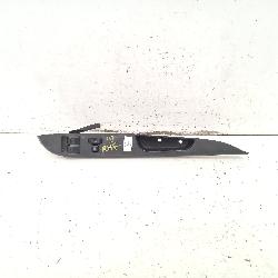 View Auto part Pwr Dr Wind Switch Toyota Hiace 2006